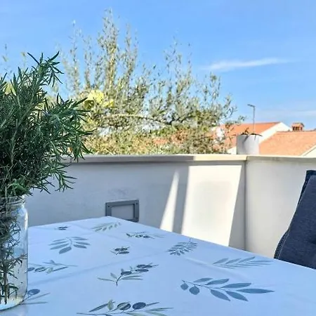 Ivanka A2 Apartment *